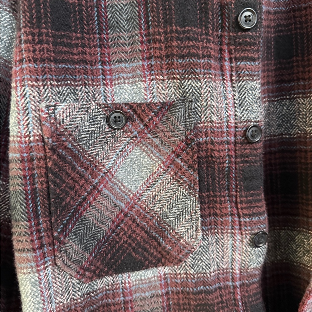Volcom Men's Plaid Button Down Shirt - Black and Red Classic Fit - Picture 11 of 16